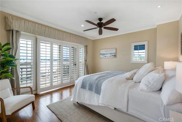 2600 Newport, Newport Beach, CA 92663