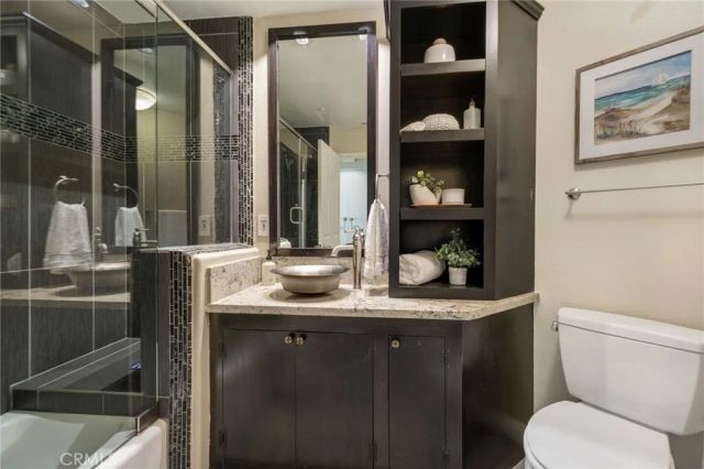 2600 Newport, Newport Beach, CA 92663