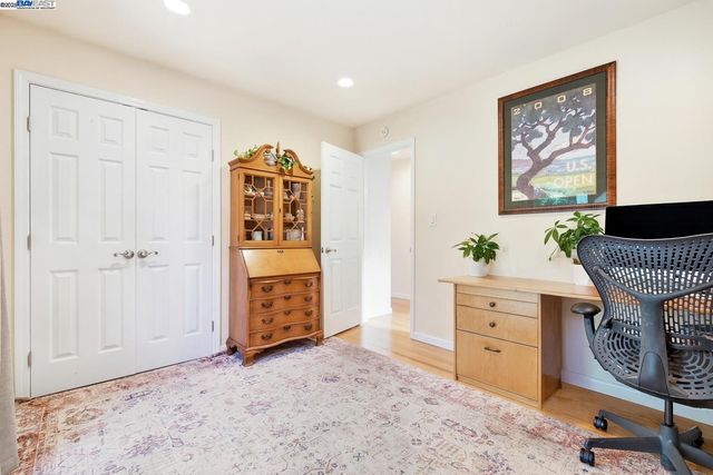 5233 Vernon Ave, Fremont, CA 94536