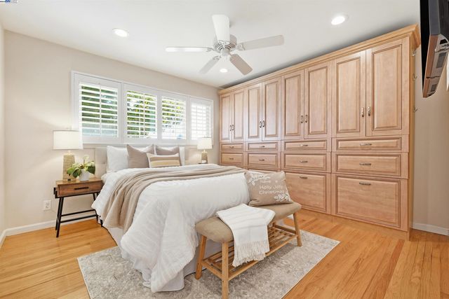 5233 Vernon Ave, Fremont, CA 94536