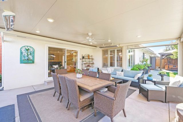 5233 Vernon Ave, Fremont, CA 94536