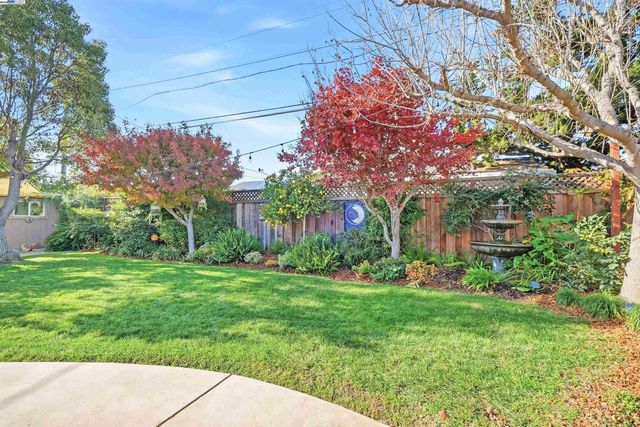 5233 Vernon Ave, Fremont, CA 94536