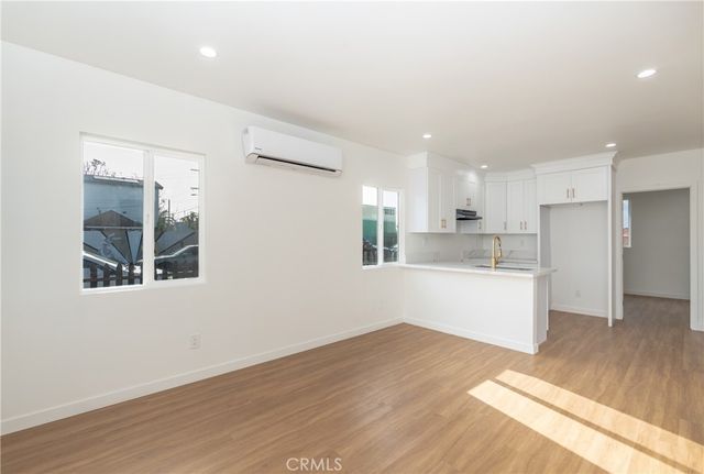 158 E 85th, Los Angeles, CA 90003