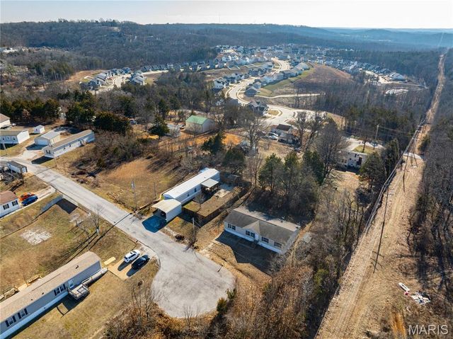 4001 Crest Drive, House Springs, MO 63051