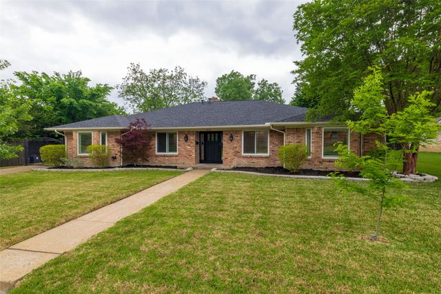 3705 Wren Avenue, Fort Worth, TX 76133