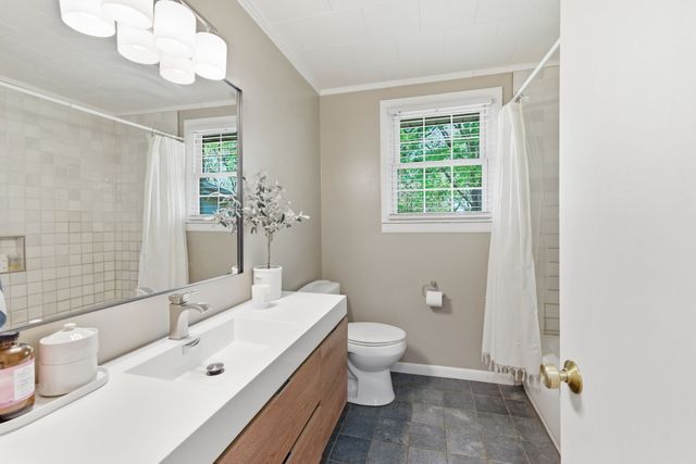 164 Chippendale Dr, Hendersonville, TN 37075