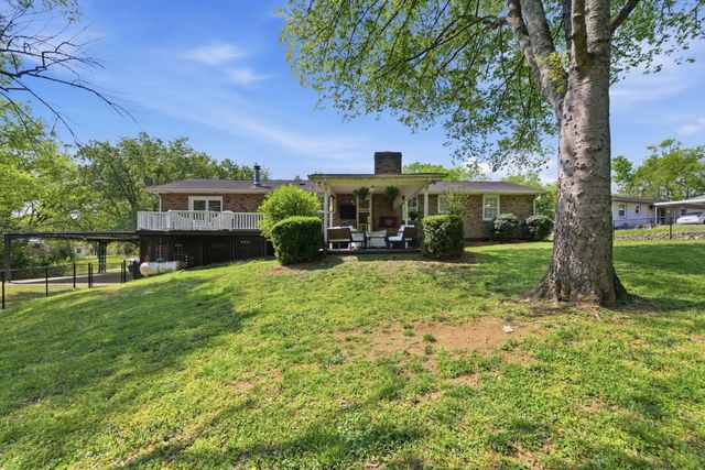 164 Chippendale Dr, Hendersonville, TN 37075