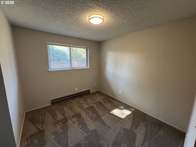 8608 Nw 10TH Ct, Vancouver, WA 98665