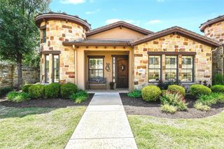 104 Rivalto CIR 1, Lakeway, TX 78734