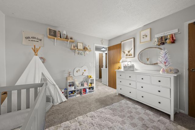 696 Keys View Court, Columbus, OH 43085