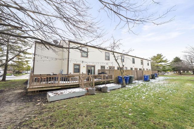 696 Keys View Court, Columbus, OH 43085