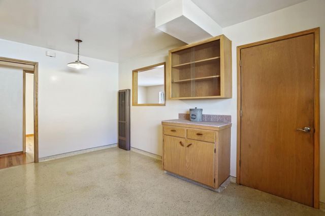 503 Saint Claire Dr, Lodi, CA 95240