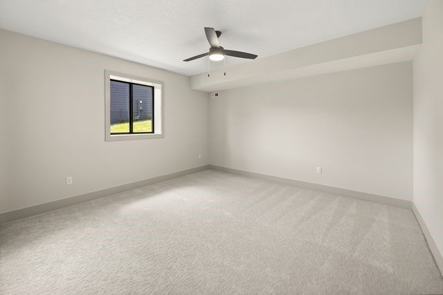 16405 Ironwood Lane, Urbandale, IA 50323