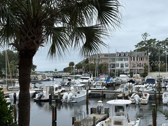 141 Harbour Psge, Hilton Head Island, SC 29926