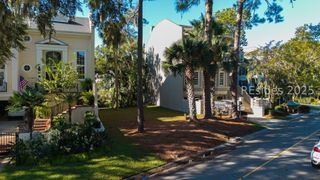 141 Harbour Psge, Hilton Head Island, SC 29926