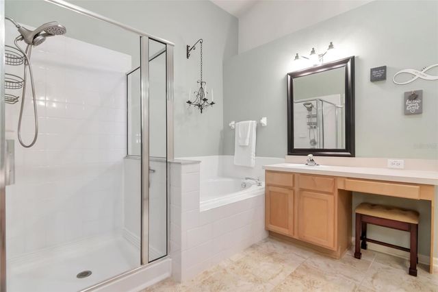 25944 WINNING COLORS WAY, Wesley Chapel, FL 33544