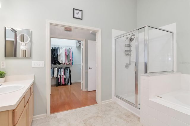 25944 WINNING COLORS WAY, Wesley Chapel, FL 33544