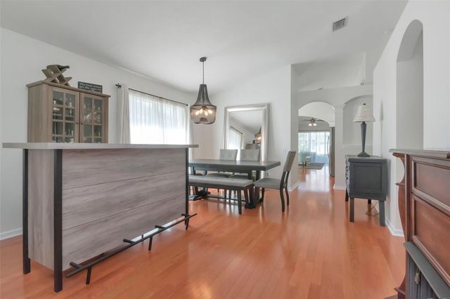 25944 WINNING COLORS WAY, Wesley Chapel, FL 33544