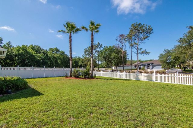 25944 WINNING COLORS WAY, Wesley Chapel, FL 33544