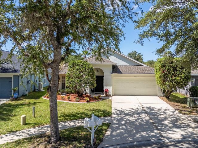 25944 WINNING COLORS WAY, Wesley Chapel, FL 33544