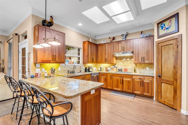 13414 Cherry Hill Drive, Montgomery, TX 77356