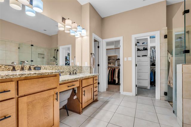 13414 Cherry Hill Drive, Montgomery, TX 77356
