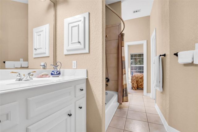 13414 Cherry Hill Drive, Montgomery, TX 77356