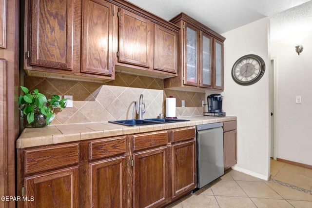 14208 DESERT STONE Drive, Horizon City, TX 79928