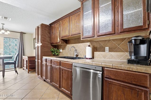 14208 DESERT STONE Drive, Horizon City, TX 79928