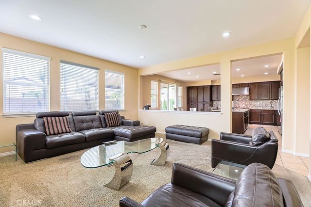 6877 Thistle Street, Eastvale, CA 92880