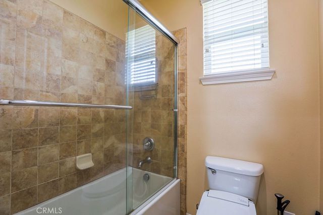 6877 Thistle Street, Eastvale, CA 92880