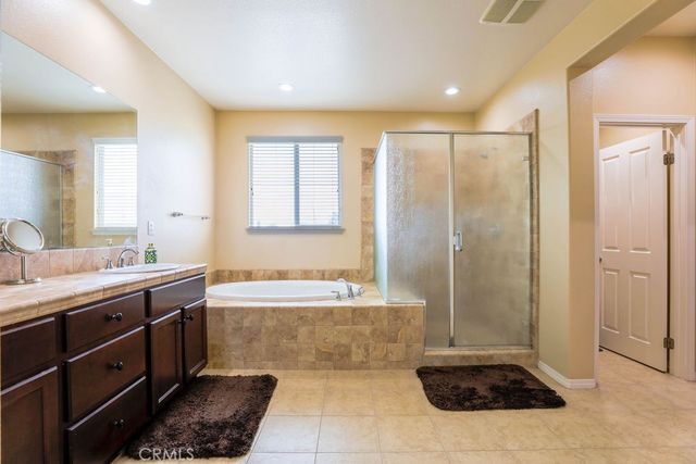 6877 Thistle Street, Eastvale, CA 92880