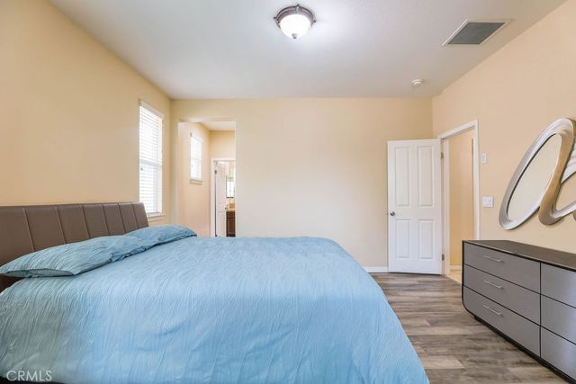 6877 Thistle Street, Eastvale, CA 92880
