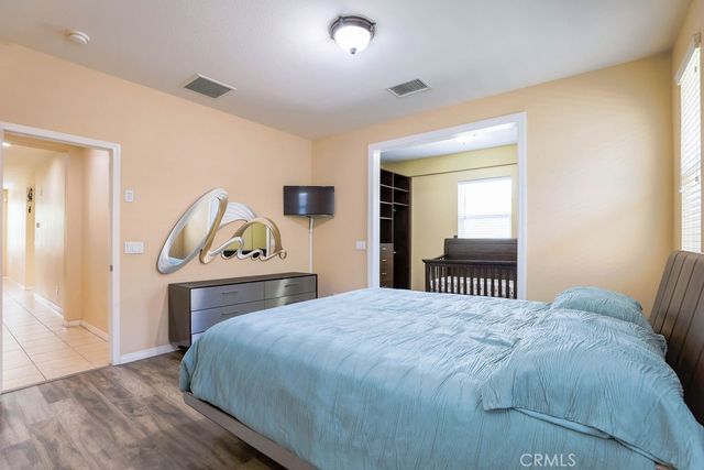 6877 Thistle Street, Eastvale, CA 92880