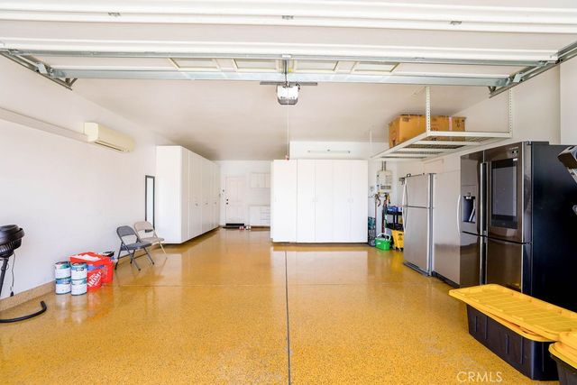 6877 Thistle Street, Eastvale, CA 92880