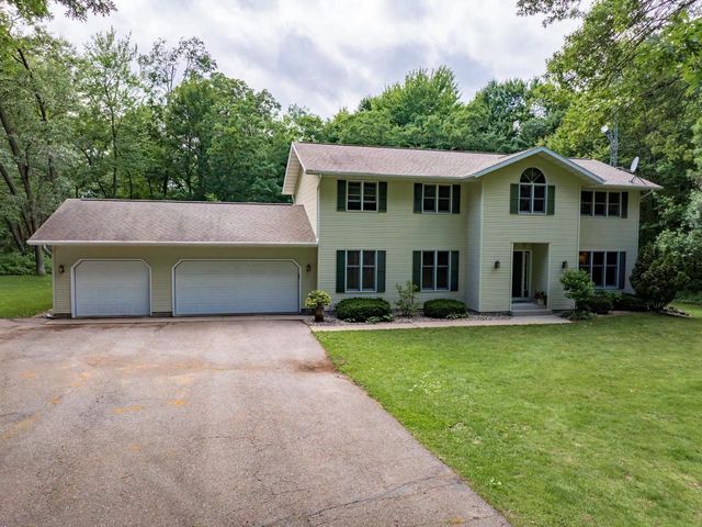 N5861 Woodland Hills Road, New Lisbon, WI 53950
