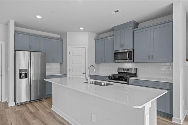 408 Blissful Court, Taylors, SC 29687