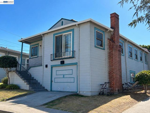 6915 Lacey Ave, Oakland, CA 94605