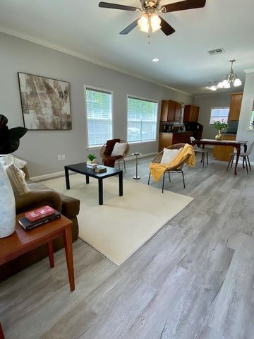 1008 N 14th Street, Waco, TX 76707