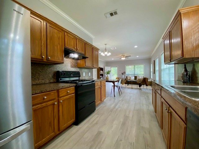 1008 N 14th Street, Waco, TX 76707