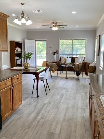 1008 N 14th Street, Waco, TX 76707