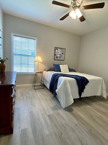 1008 N 14th Street, Waco, TX 76707