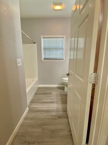 1008 N 14th Street, Waco, TX 76707