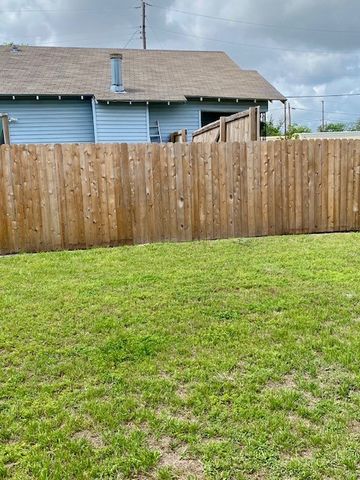 1008 N 14th Street, Waco, TX 76707