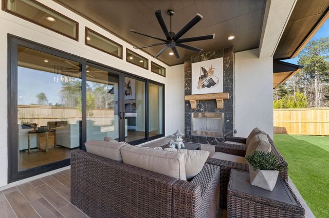 407 Arctic Warbler Court, Magnolia, TX 77354