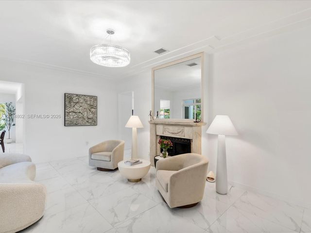 825 SW 23rd Rd 1, Miami, FL 33129