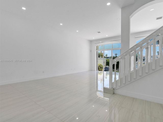 21301 NE 38th Avenue 58, Aventura, FL 33180