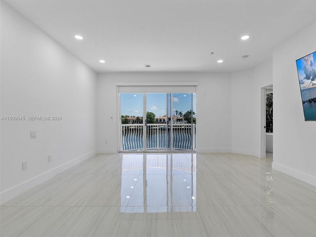 21301 NE 38th Avenue 58, Aventura, FL 33180