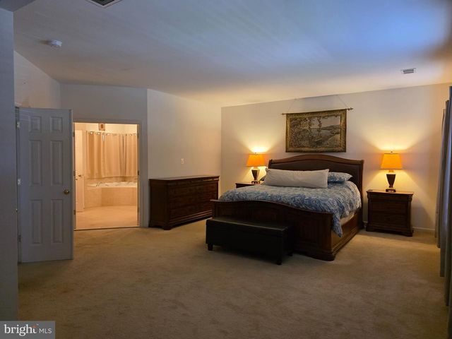 5672 CARIBBEAN CT, Haymarket, VA 20169