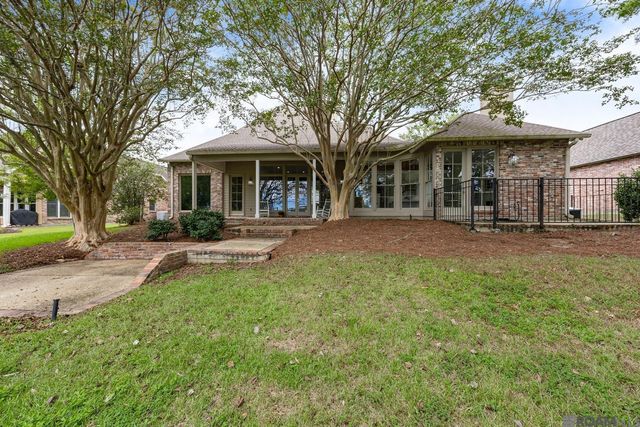 18312 Green Lakes Ct, Baton Rouge, LA 70810